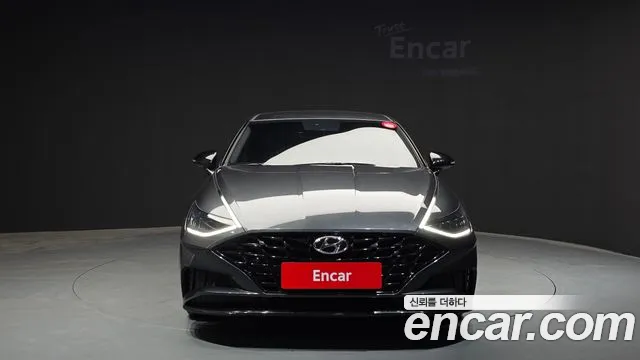 Hyundai Sonata 2022 — фото 3