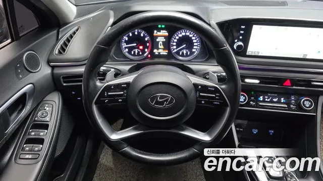 Hyundai Sonata 2022 — фото 13