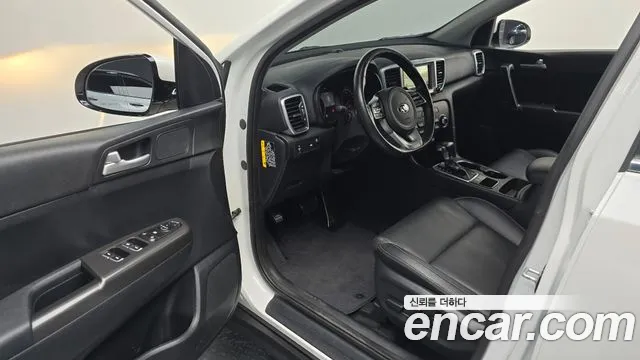Kia Sportage 2019 — фото 10