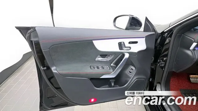 Mercedes-Benz CLA-Class 2023 — фото 14