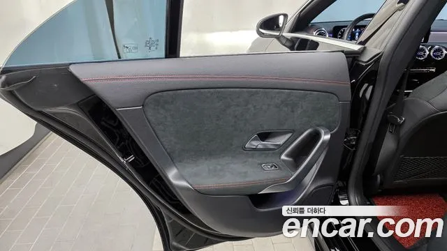 Mercedes-Benz CLA-Class 2023 — фото 15