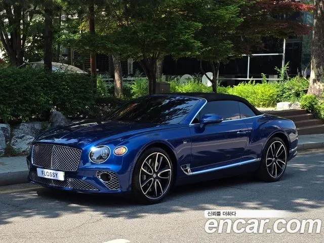 Bentley Continental 2019 — фото 18