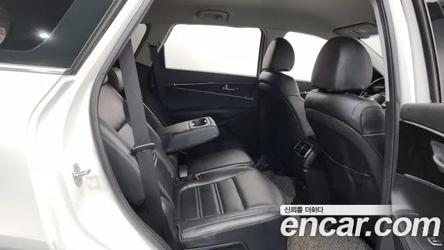 Kia Sorento 2019 — фото 17