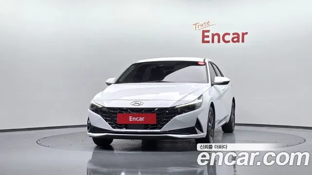 Hyundai AVANTE 2023 — фото 3