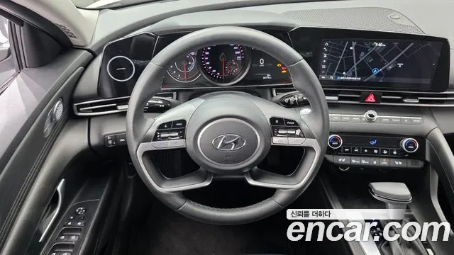 Hyundai AVANTE 2023 — фото 13