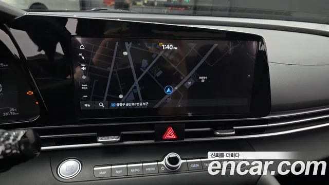 Hyundai AVANTE 2023 — фото 14