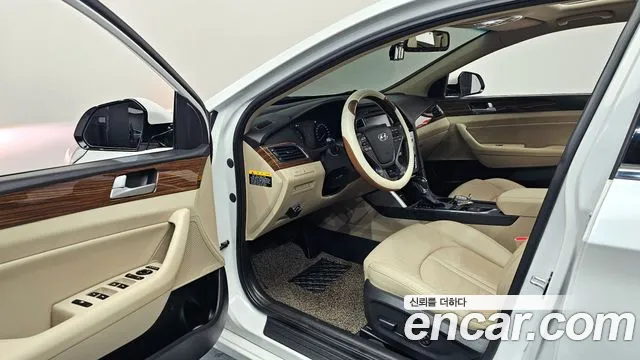 Hyundai Sonata 2016 — фото 13