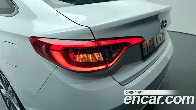 Hyundai Sonata 2016 — фото 9
