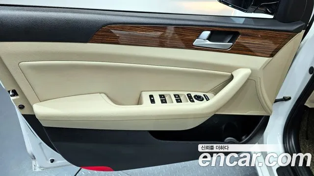 Hyundai Sonata 2016 — фото 14