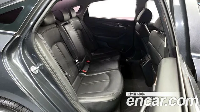 Hyundai Sonata 2018 — фото 11