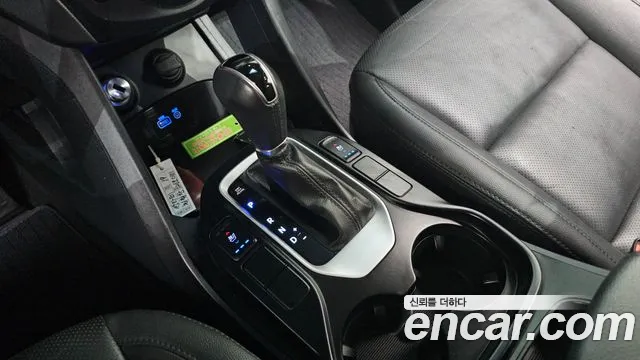 Hyundai Santafe 2016 — фото 9