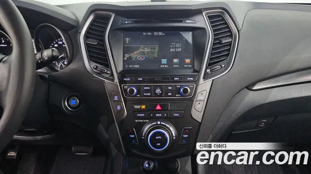 Hyundai Santafe 2016 — фото 12