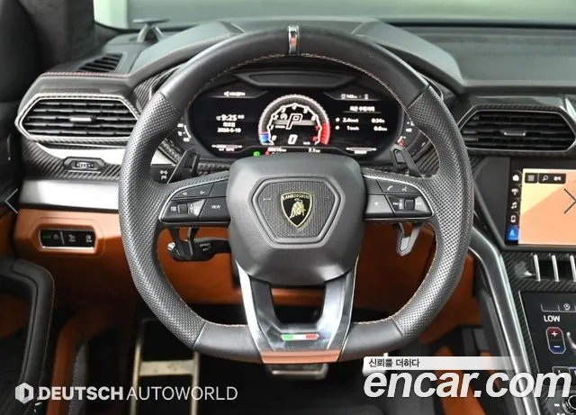 Lamborghini Urus 2019 — фото 13