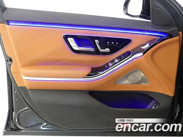 Mercedes-Benz S-Class 2023 — фото 8
