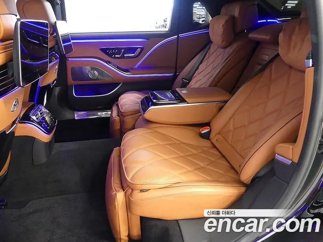 Mercedes-Benz S-Class 2023 — фото 18
