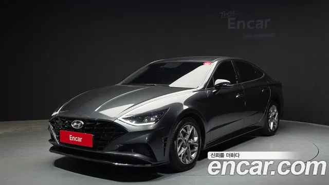 Hyundai Sonata 2022 — фото 1