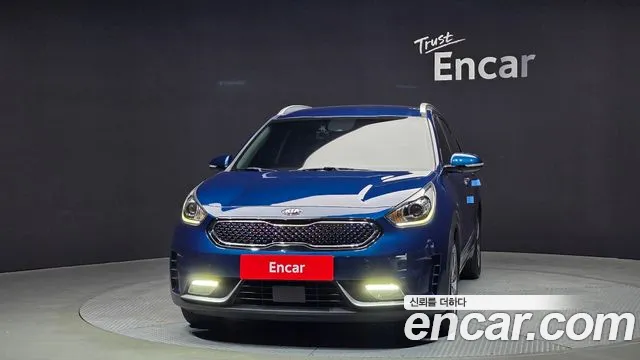 Kia Niro 2018 — фото 3