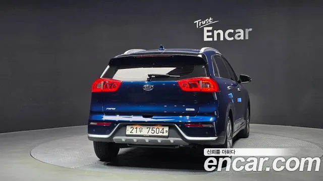 Kia Niro 2018 — фото 4