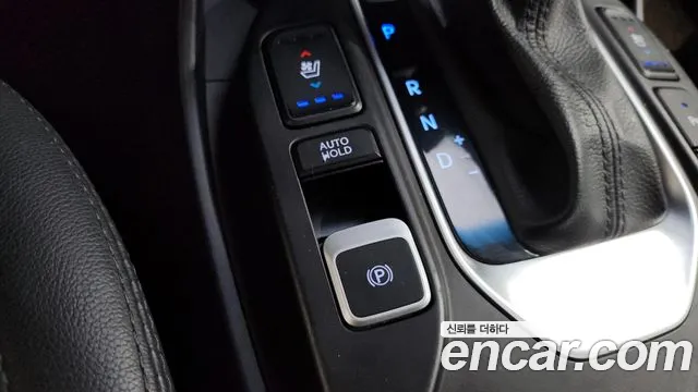 Hyundai Santafe 2016 — фото 12