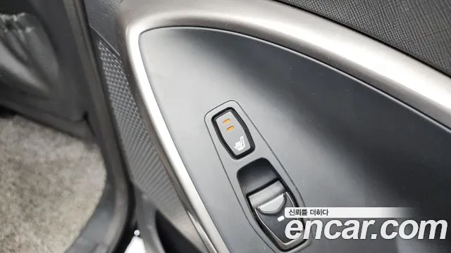 Hyundai Santafe 2016 — фото 13