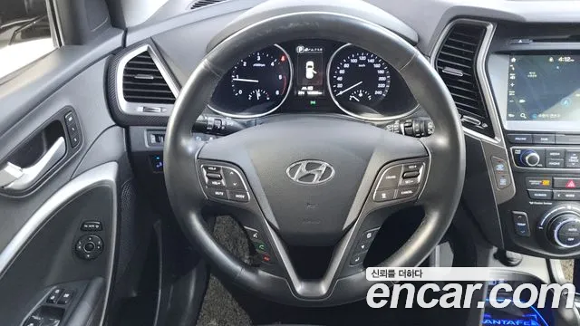 Hyundai Santafe 2016 — фото 15