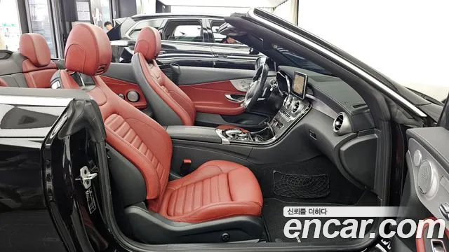 Mercedes-Benz C-Class 2018 — фото 17