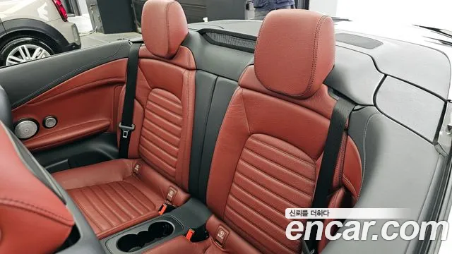 Mercedes-Benz C-Class 2018 — фото 16