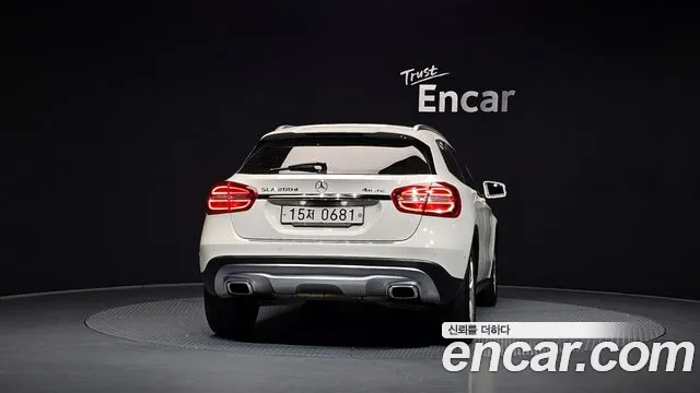 Mercedes-Benz GLA-Class 2016 — фото 4