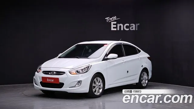 Hyundai Accent 2012 — фото 1