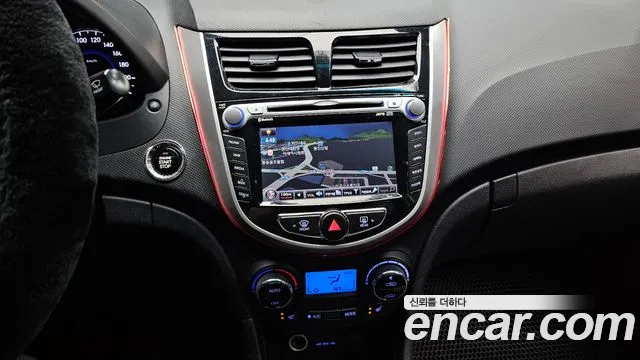Hyundai Accent 2012 — фото 19