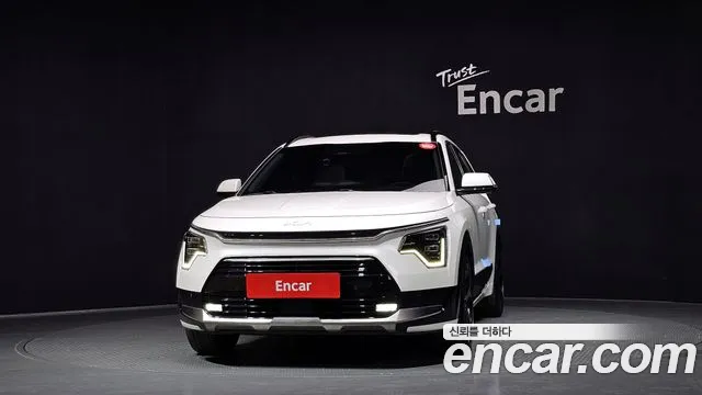 Kia Niro 2022 — фото 3