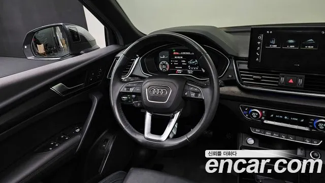 Audi Q5 2023 — фото 19