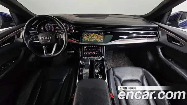 Audi Q8 2020 — фото 10