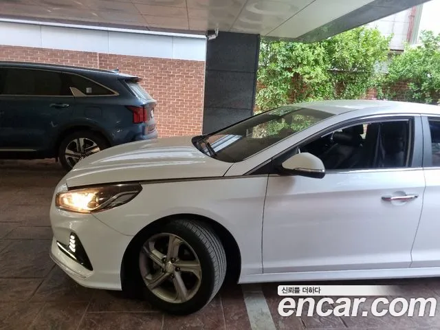 Hyundai Sonata 2018 — фото 9
