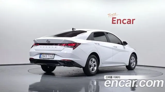 Hyundai AVANTE 2021 — фото 2