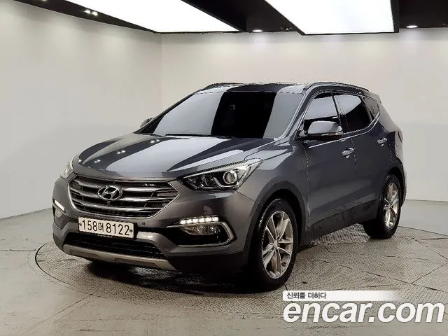 Hyundai Santafe 2016 — фото 1