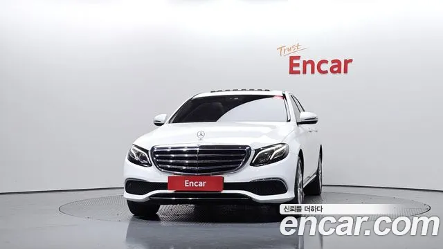 Mercedes-Benz E-Class 2019 — фото 3