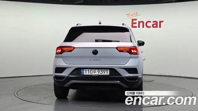 Volkswagen T-Roc 2021 — фото 4