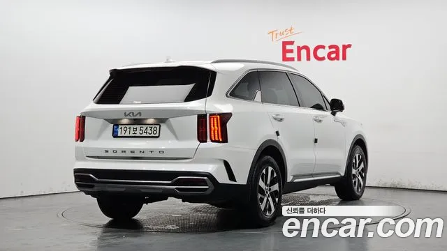 Kia Sorento 2022 — фото 2