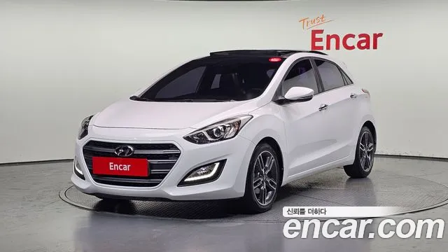 Hyundai i30 2016 — фото 1