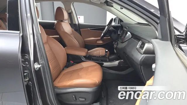 Kia Sorento 2019 — фото 17