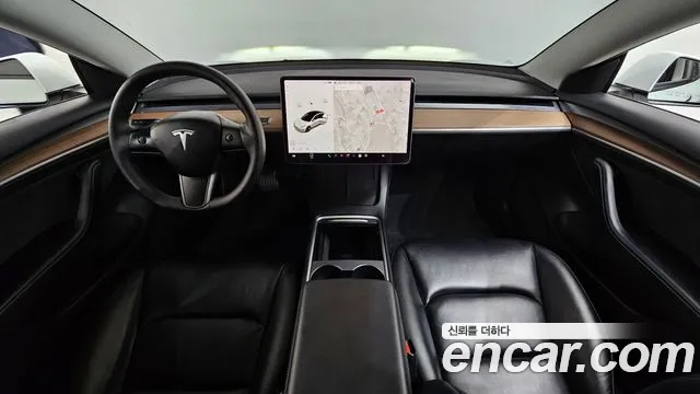 Tesla Model 3 2022 — фото 10