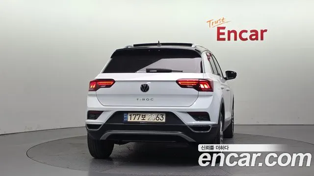 Volkswagen T-Roc 2022 — фото 4