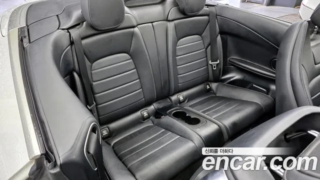 Mercedes-Benz C-Class 2019 — фото 18