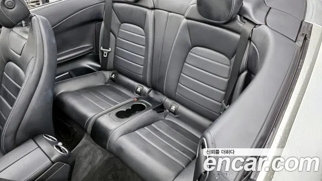 Mercedes-Benz C-Class 2019 — фото 16