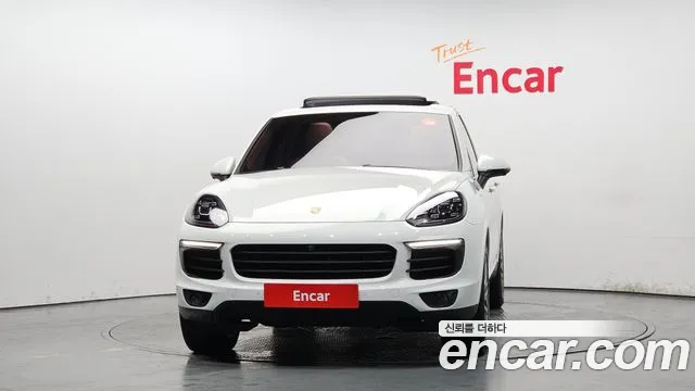 Porsche Cayenne 2017 — фото 3