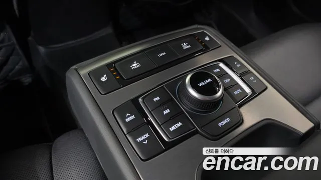 Hyundai Genesis 2015 — фото 14
