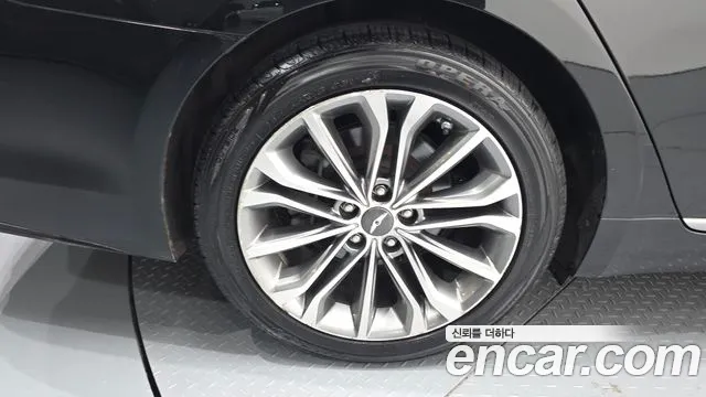 Hyundai Genesis 2015 — фото 5