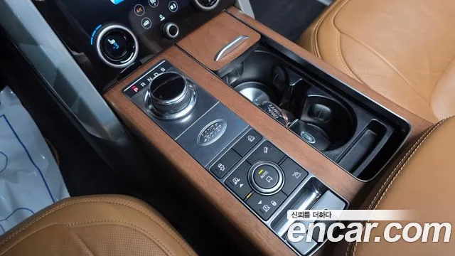Land Rover Range Rover 2020 — фото 12