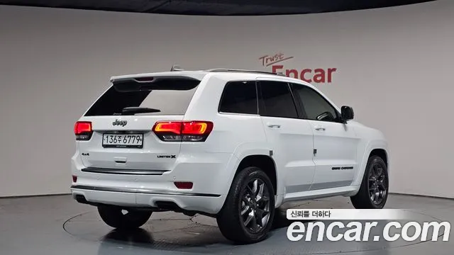 Jeep Cherokee 2020 — фото 1